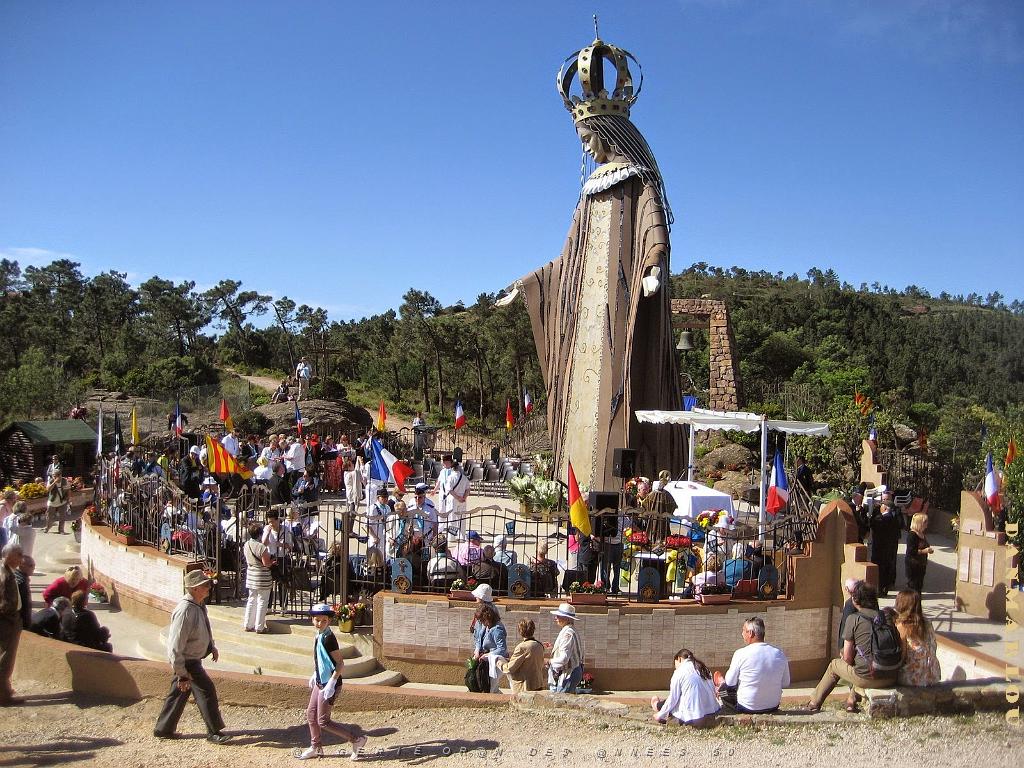 2014 05 01 NOTRE DAME D AFRIQUE MEMORIAL A THEOULE SUR MER (9) par Chantal Derouet.JPG